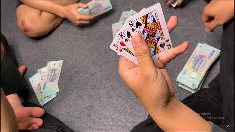 Khi nào chất được áp dụng để phân thắng thua?